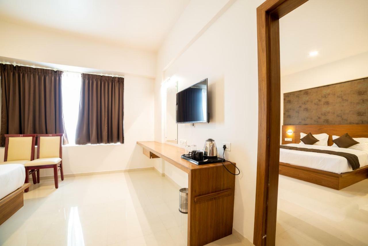 Heritage Inn Mysuru Zewnętrze zdjęcie
