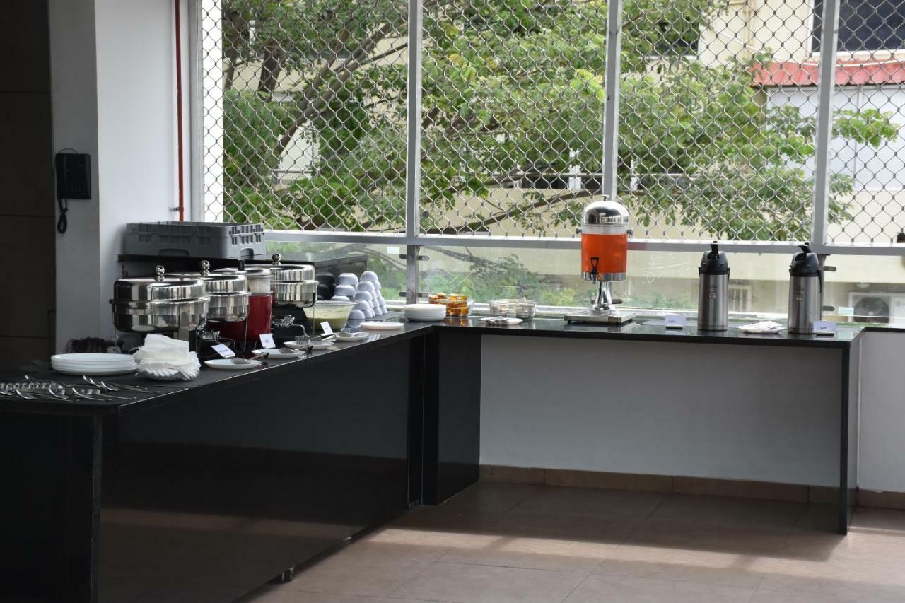Heritage Inn Mysuru Zewnętrze zdjęcie